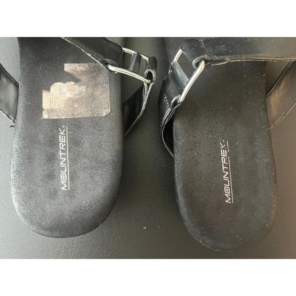 Mountrek Sophie Black Wedge Thong Sandals Womens Size L 9-10 Platform Slides